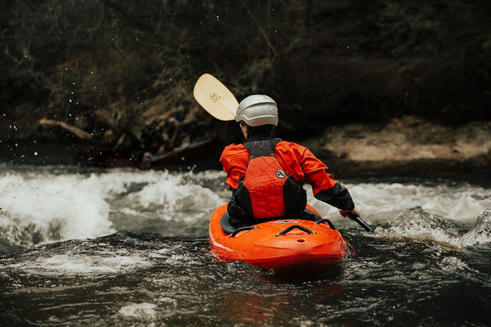 5 choses à savoir sur la <red>réglementation du kayak</red> en rivière