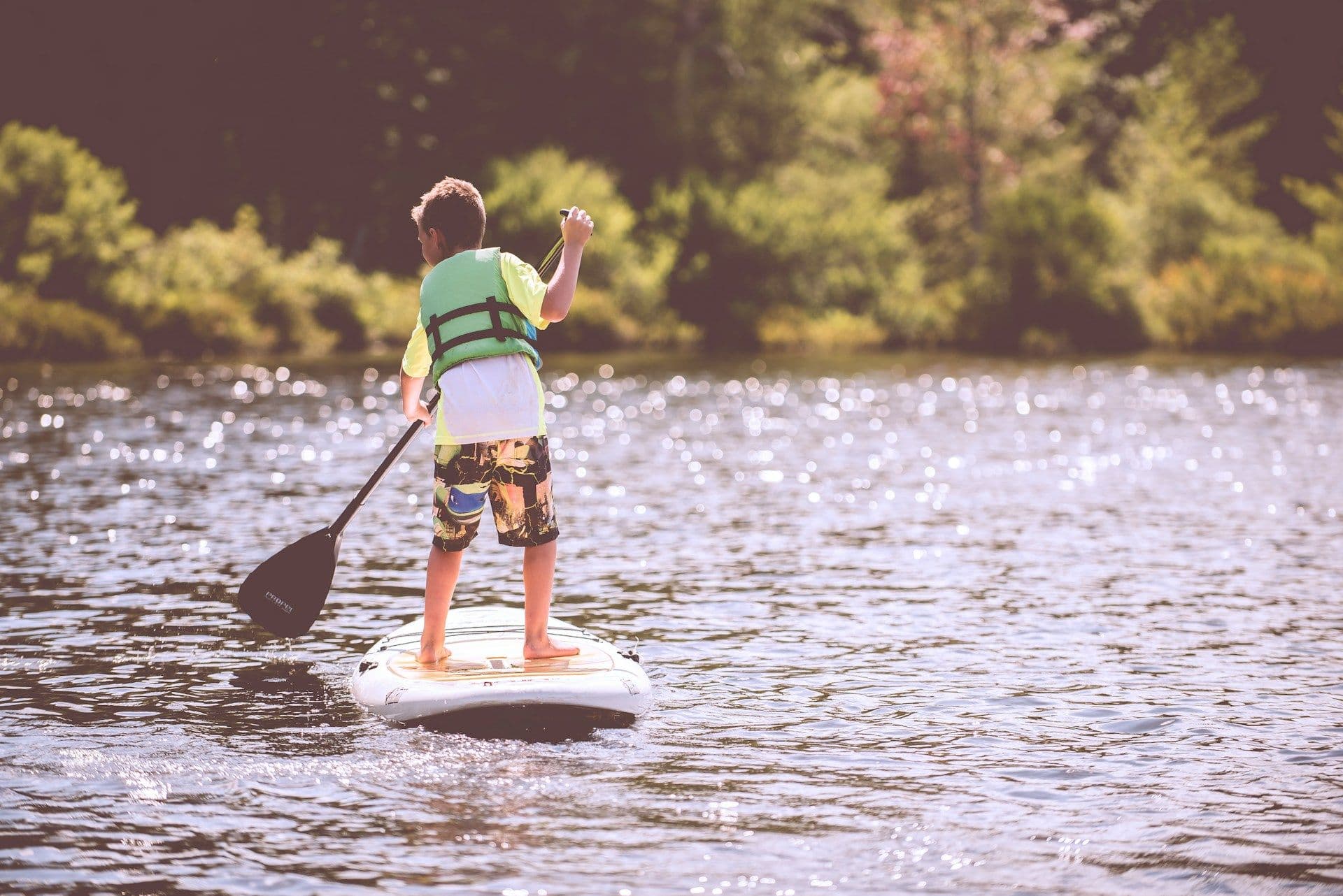 Choisir son <blue>paddle quand on débute</blue> : nos conseils et astuces
